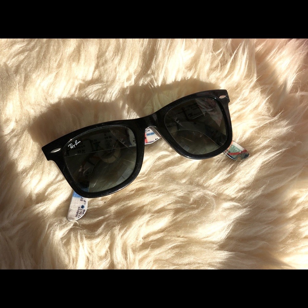 Ray Ban Unisex Wayfarer Glasses RB2140